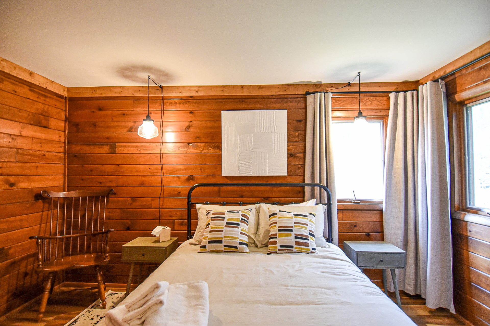 Lower Level Bedroom — Queen