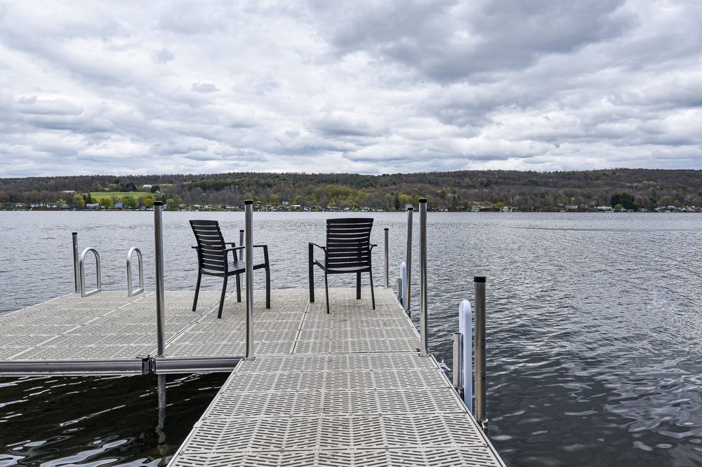 Private dock on Waneta Lake