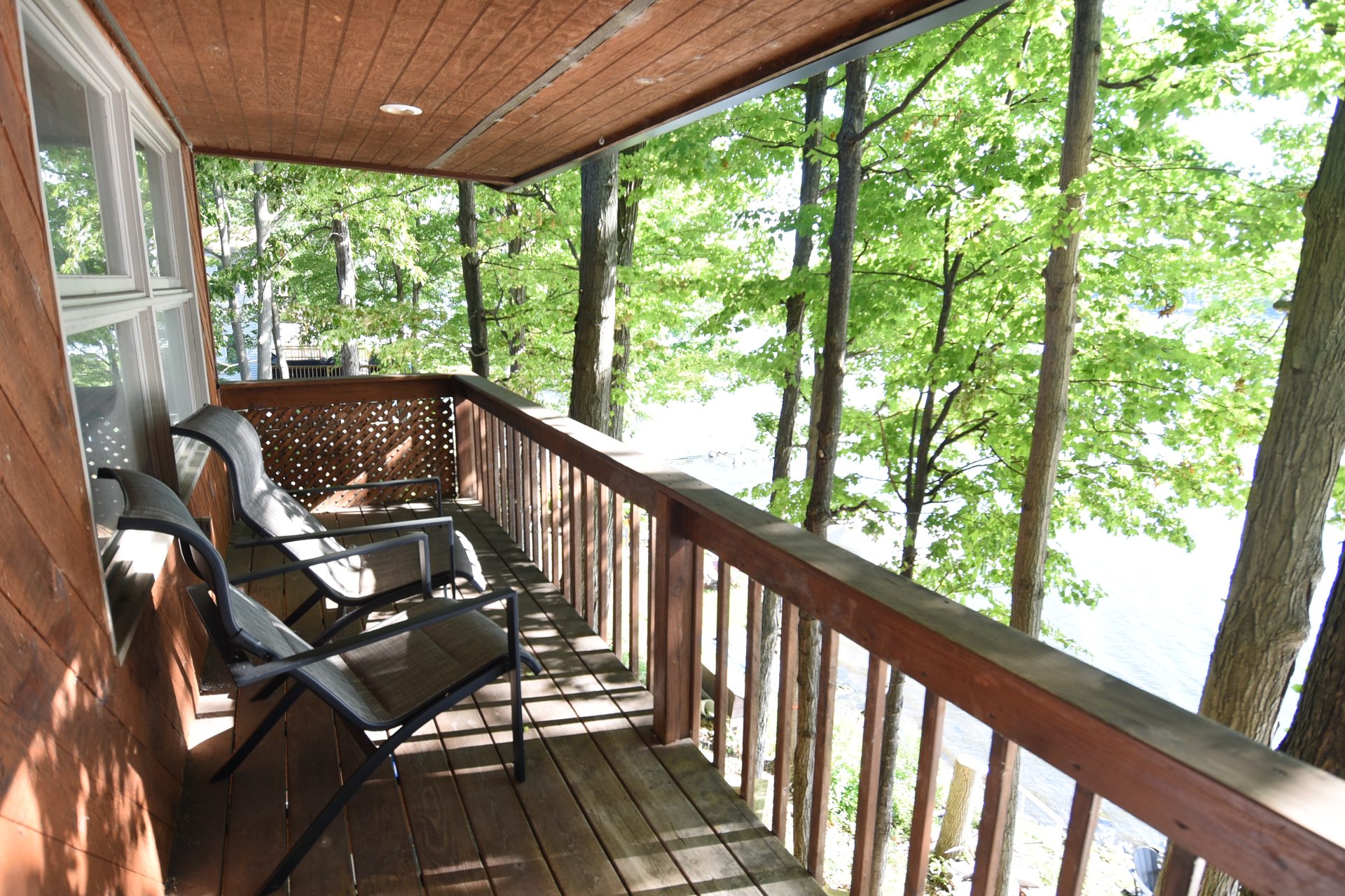Upper Deck